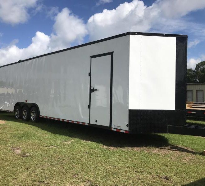 Diamond Cargo V Nose Triple Axle 8.5x34 Trailers For Sale